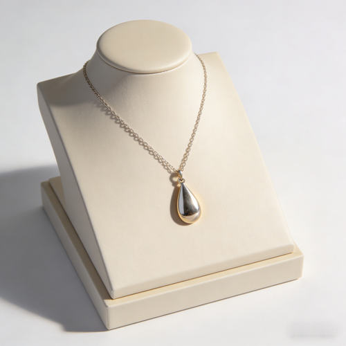 ☯️ "Two-Tone Teardrop Pendant Necklace" – Split Design | Silver & Gold Plated | Modern & Balanced Style 🤍